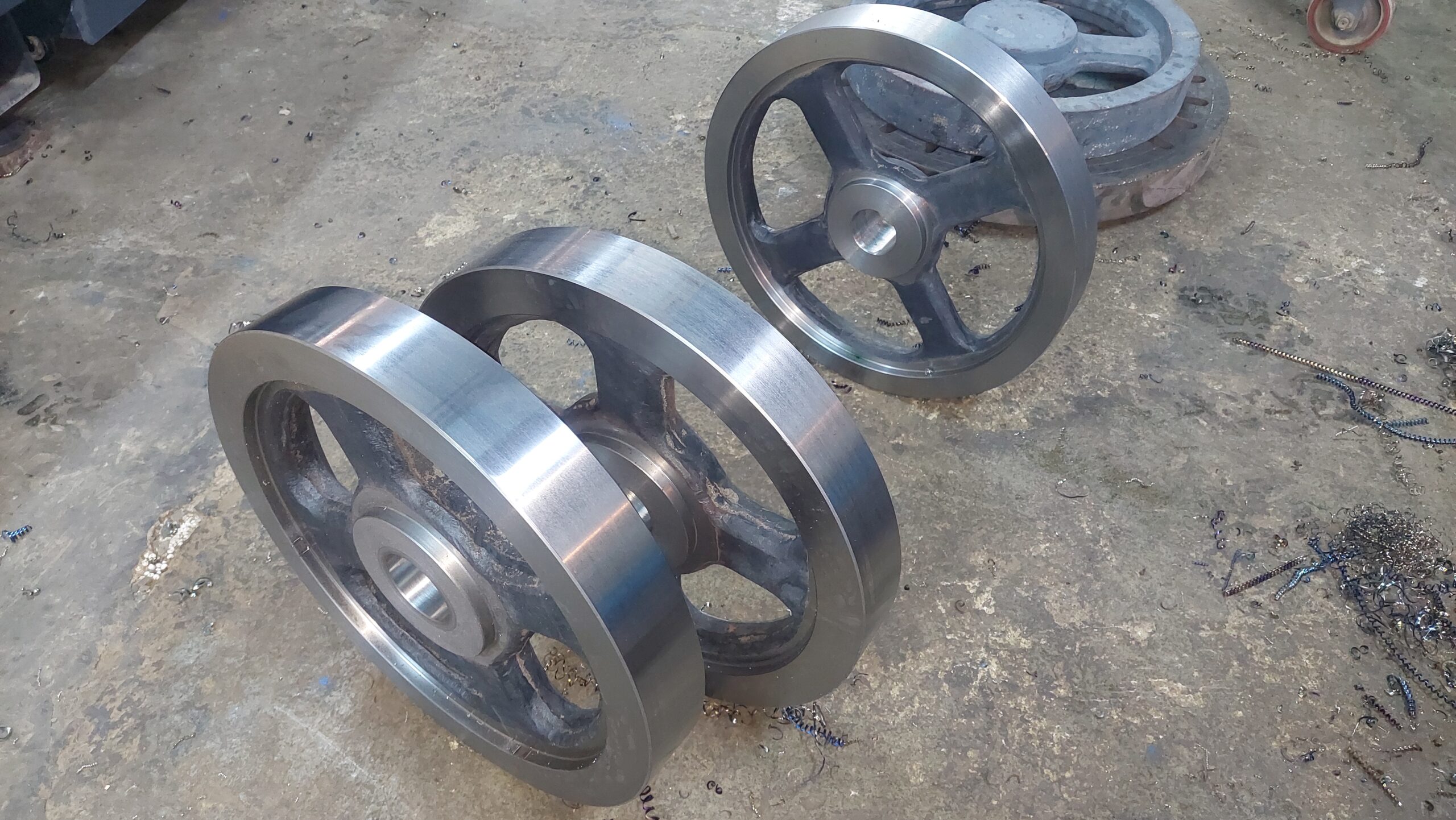 Anillos y bujes metálicos mecanizados en torno