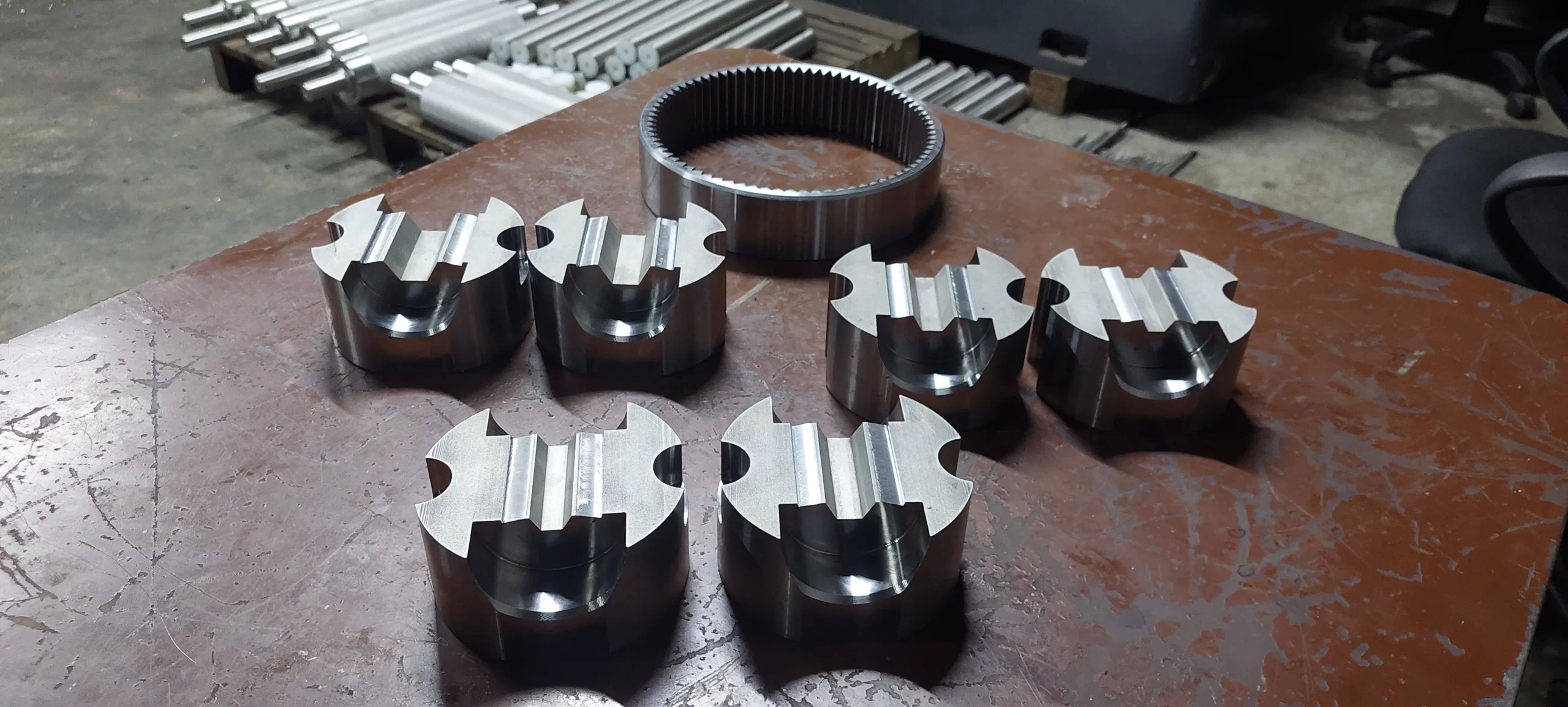 Componentes industriales de precisión mecanizados mediante Wire EDM
